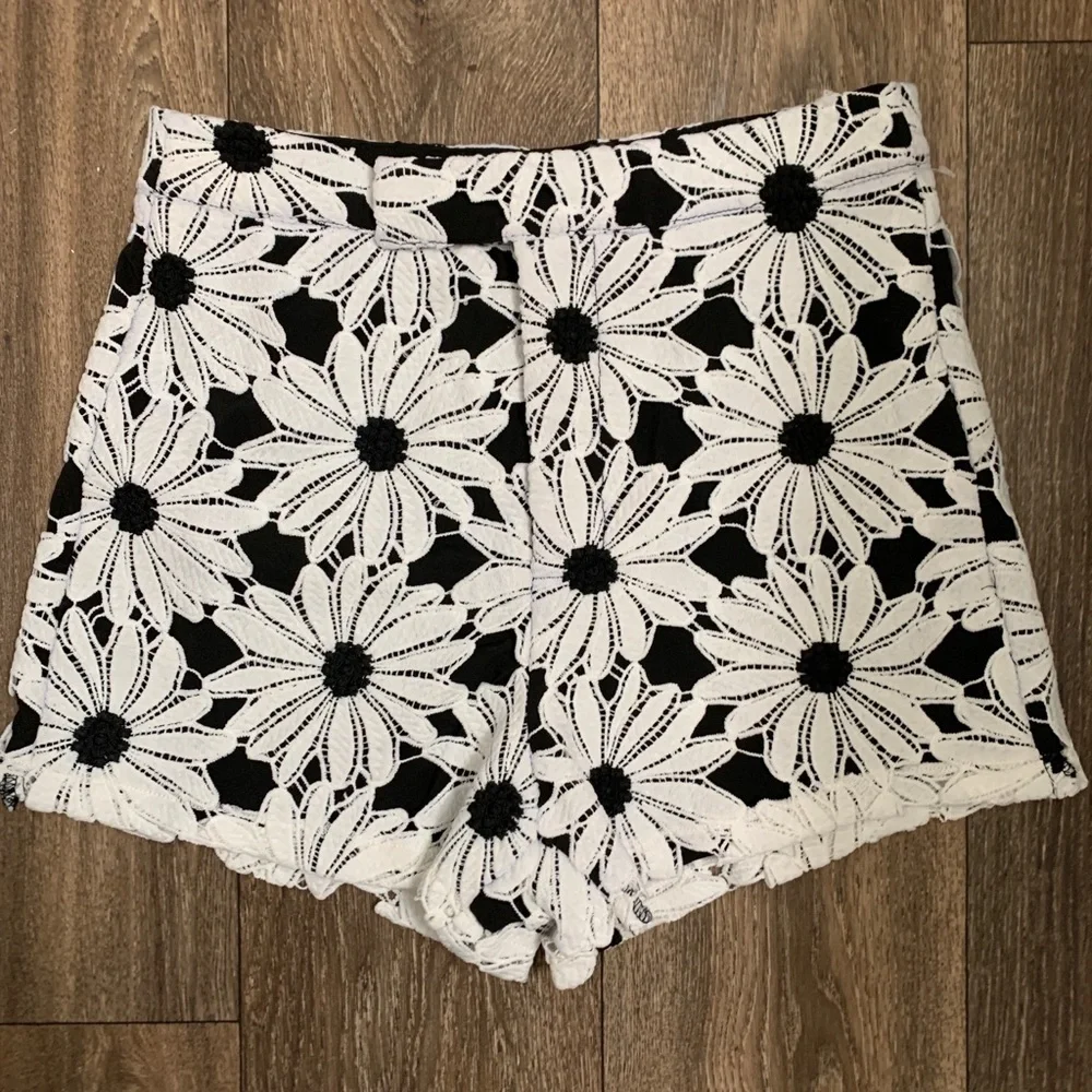 Judith March Custom Floral blazer short set